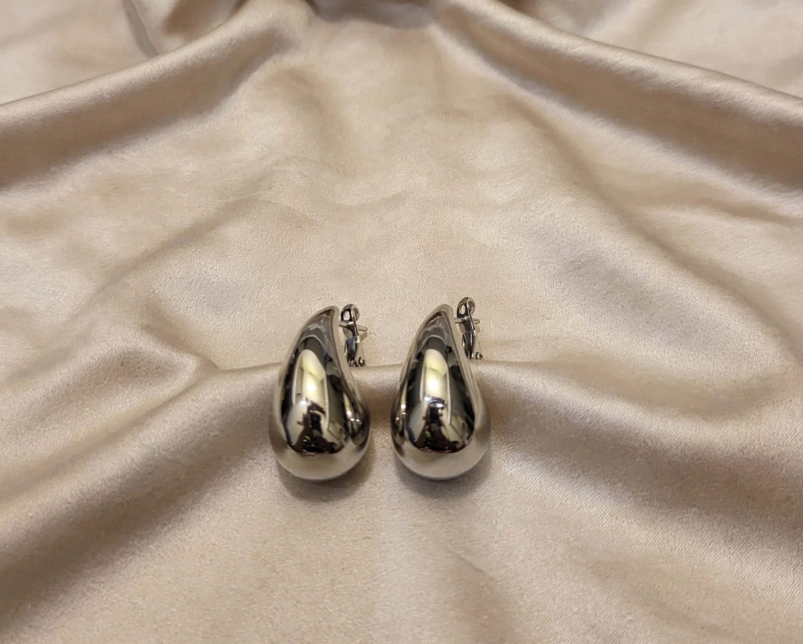 Aretes Baisse