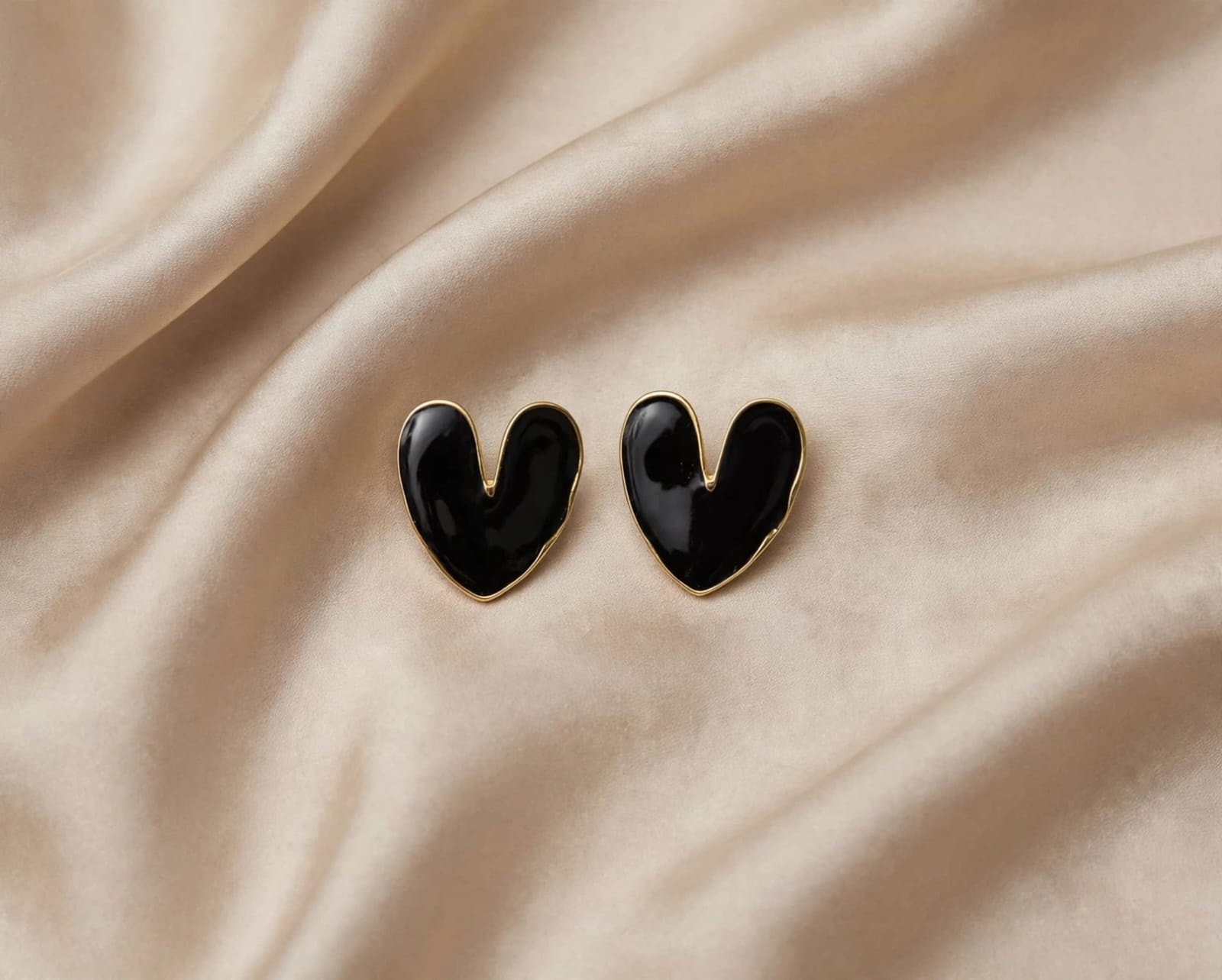 Aretes Coeurs Noirs